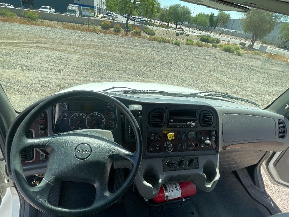 Medium Duty Box Truck-Light and Medium Duty Trucks-Freightliner-2019-M2-Phoenix-AZ-266,429\n\t\tmiles-$ 36,750 - Image 18