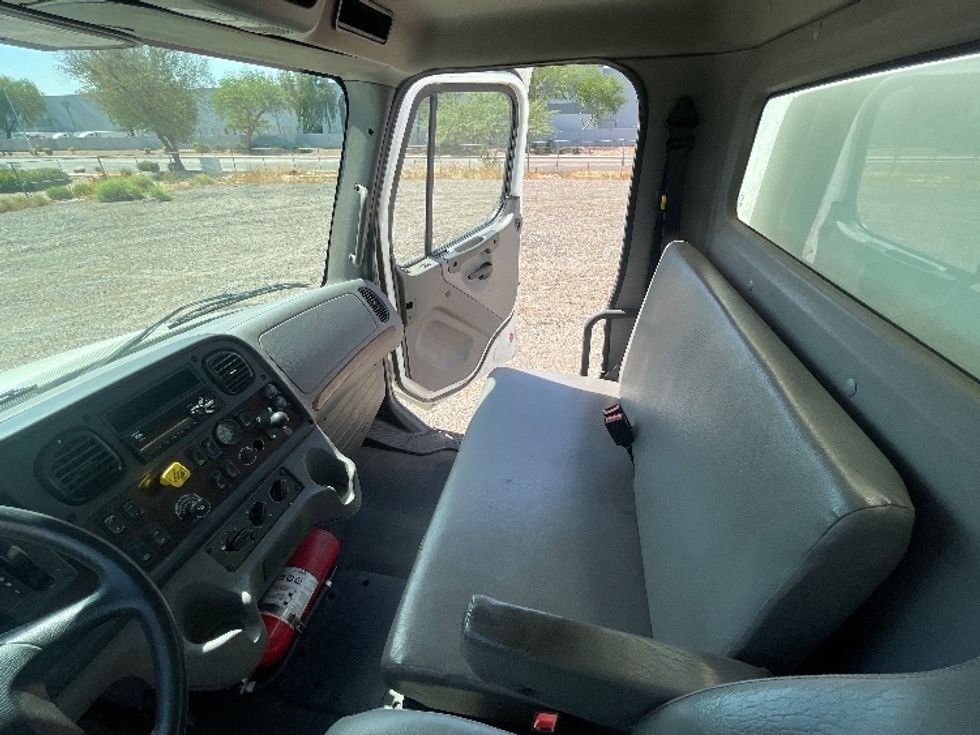 Medium Duty Box Truck-Light and Medium Duty Trucks-Freightliner-2019-M2-Phoenix-AZ-266,429\n\t\tmiles-$ 36,750 - Image 19