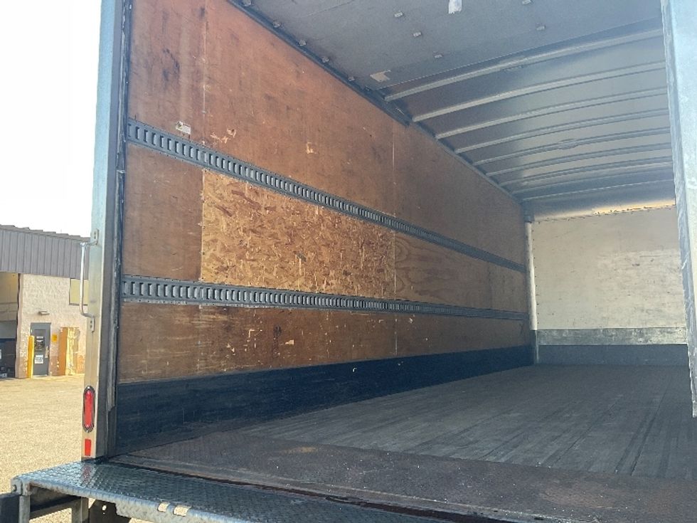 Medium Duty Box Truck-Light and Medium Duty Trucks-Freightliner-2019-M2-Piqua-OH-143,014\n\t\tmiles-$ 55,750 - Image 11