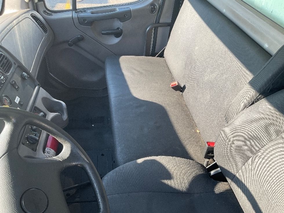 Medium Duty Box Truck-Light and Medium Duty Trucks-Freightliner-2019-M2-Piqua-OH-143,014\n\t\tmiles-$ 55,750 - Image 19