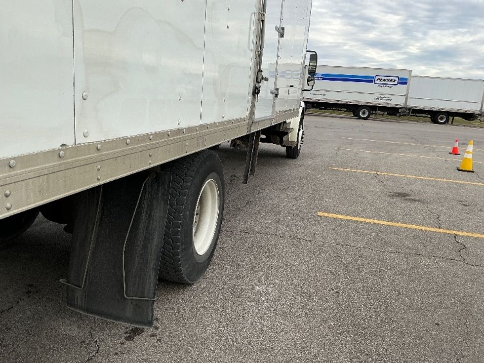 Medium Duty Box Truck-Light and Medium Duty Trucks-Freightliner-2019-M2-Piqua-OH-167,286\n\t\tmiles-$ 53,500 - Image 14