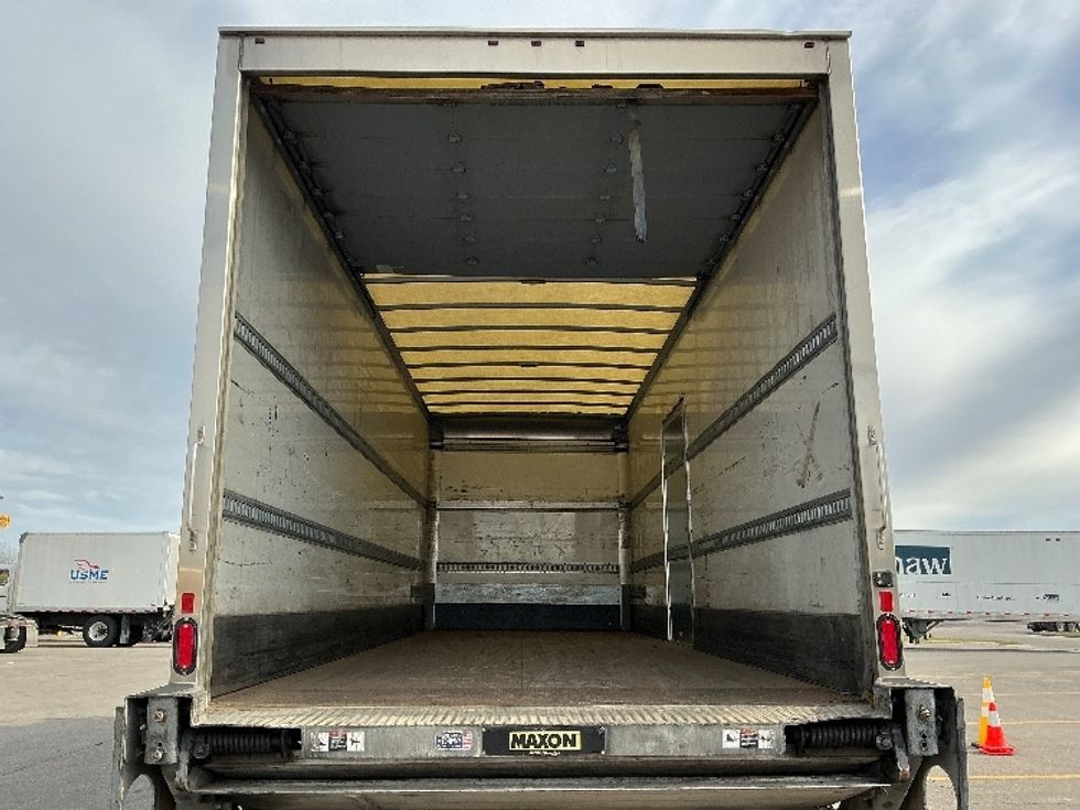 Medium Duty Box Truck-Light and Medium Duty Trucks-Freightliner-2019-M2-Piqua-OH-167,286\n\t\tmiles-$ 53,500 - Image 8