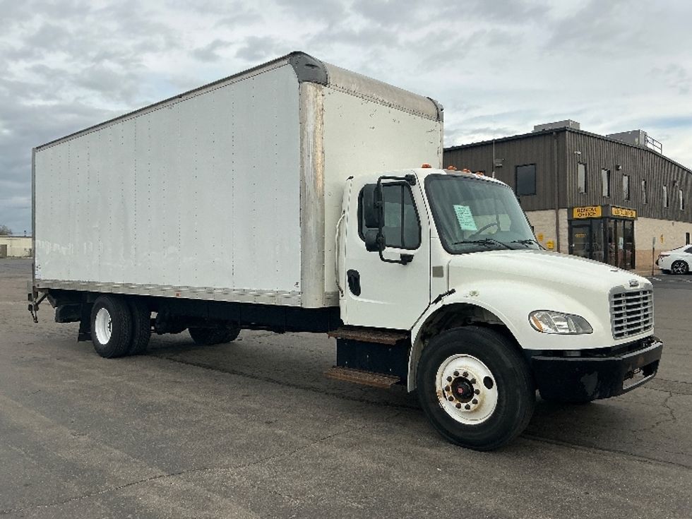 Medium Duty Box Truck-Light and Medium Duty Trucks-Freightliner-2019-M2-Piqua-OH-236,385\n\t\tmiles-$ 43,250 - Image 1