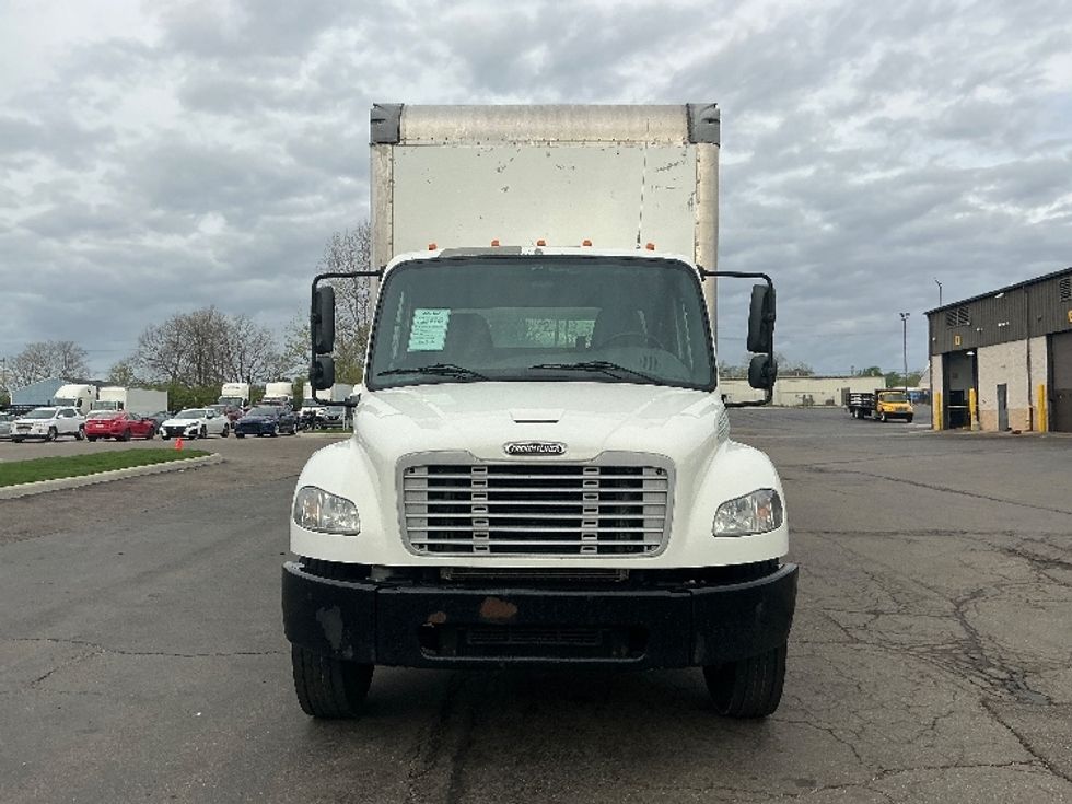 Medium Duty Box Truck-Light and Medium Duty Trucks-Freightliner-2019-M2-Piqua-OH-236,385\n\t\tmiles-$ 43,250 - Image 2