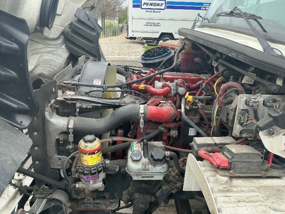 Medium Duty Box Truck-Light and Medium Duty Trucks-Freightliner-2019-M2-Piqua-OH-236,385\n\t\tmiles-$ 43,250 - Image 24