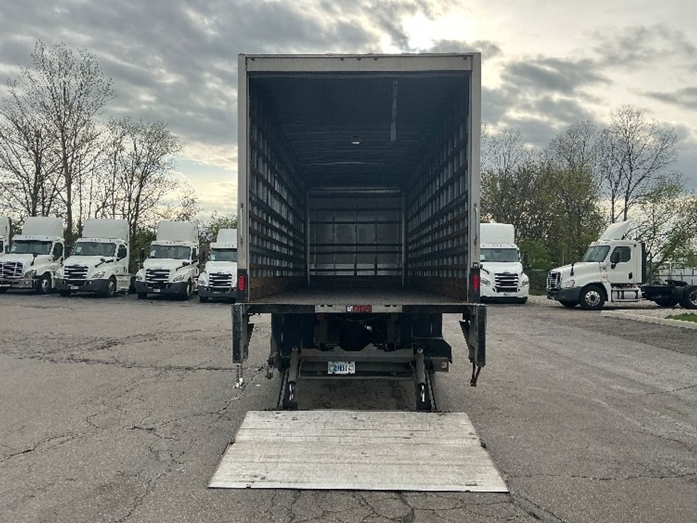 Medium Duty Box Truck-Light and Medium Duty Trucks-Freightliner-2019-M2-Piqua-OH-236,385\n\t\tmiles-$ 43,250 - Image 9