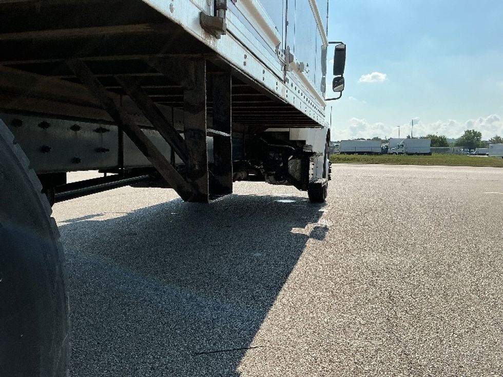 Medium Duty Box Truck-Light and Medium Duty Trucks-Freightliner-2019-M2-Piqua-OH-405,722\n\t\tmiles-$ 21,250 - Image 14