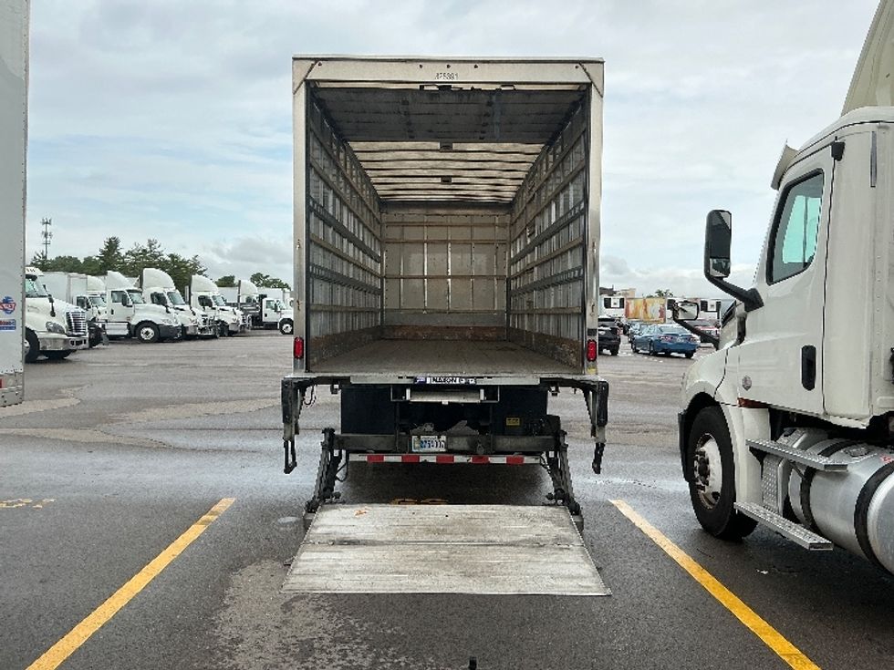 Medium Duty Box Truck-Light and Medium Duty Trucks-Freightliner-2019-M2-Piqua-OH-405,722\n\t\tmiles-$ 21,250 - Image 8