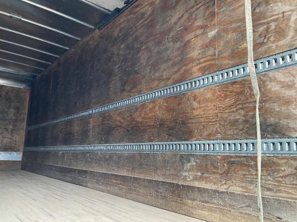 Medium Duty Box Truck-Light and Medium Duty Trucks-Freightliner-2019-M2-Piqua-OH-95,196\n\t\tmiles-$ 56,250 - Image 12