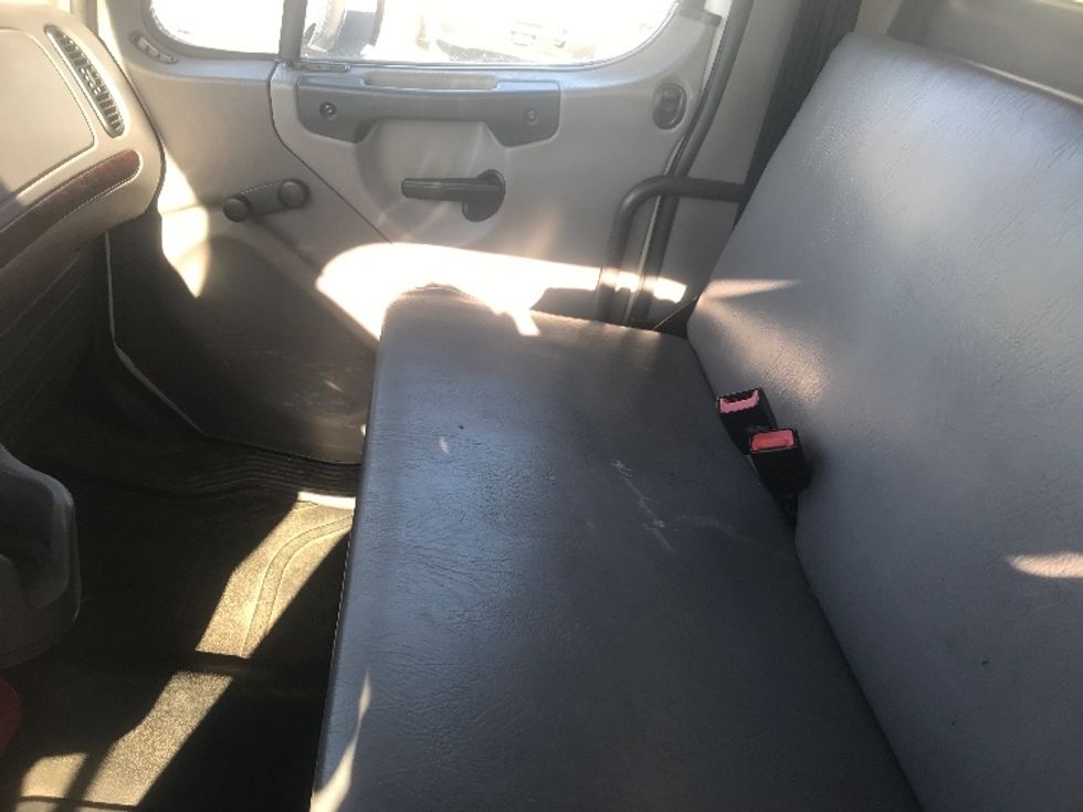 Medium Duty Box Truck-Light and Medium Duty Trucks-Freightliner-2019-M2-Pittsburgh-PA-88,321\n\t\tmiles-$ 56,500 - Image 18
