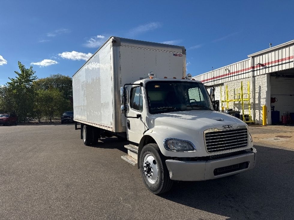 Medium Duty Box Truck-Light and Medium Duty Trucks-Freightliner-2019-M2-Plymouth-MI-198,651\n\t\tmiles-$ 42,750 - Image 1