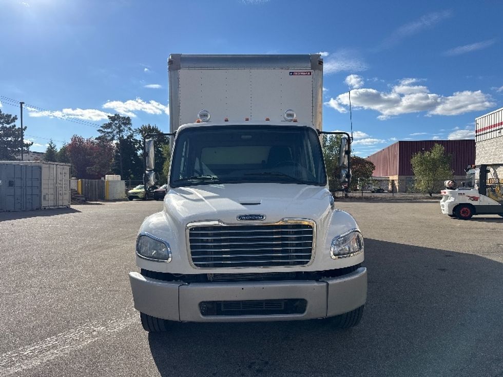 Medium Duty Box Truck-Light and Medium Duty Trucks-Freightliner-2019-M2-Plymouth-MI-198,651\n\t\tmiles-$ 42,750 - Image 2