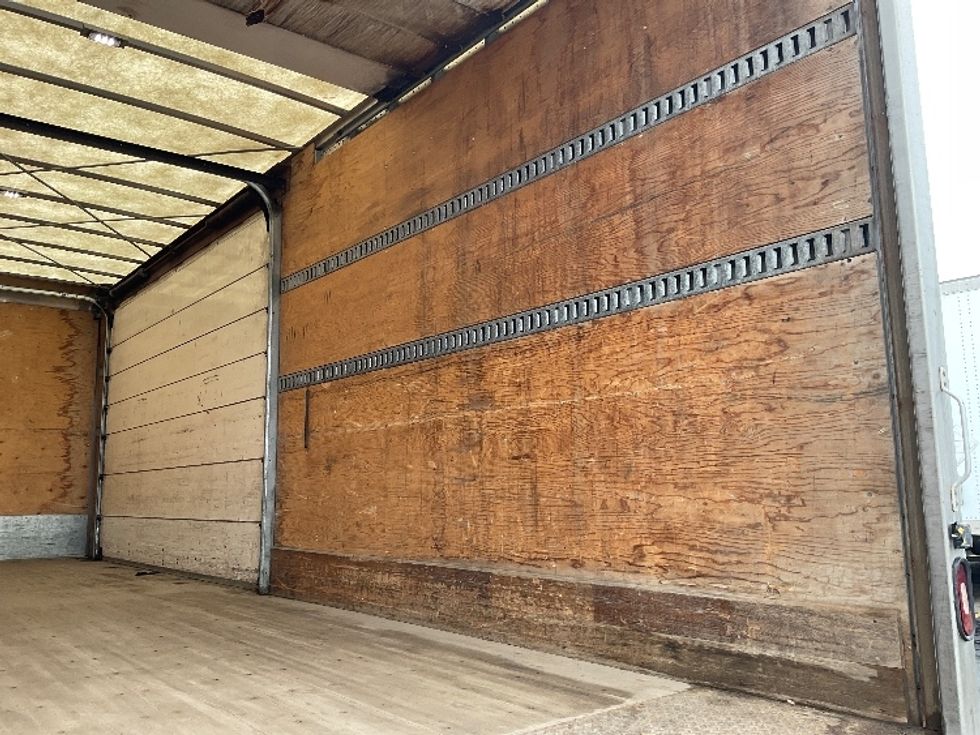 Medium Duty Box Truck-Light and Medium Duty Trucks-Freightliner-2019-M2-Plymouth-MI-237,479\n\t\tmiles-$ 40,750 - Image 12