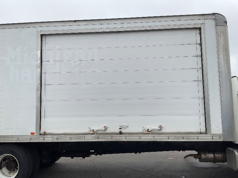Medium Duty Box Truck-Light and Medium Duty Trucks-Freightliner-2019-M2-Plymouth-MI-237,479\n\t\tmiles-$ 40,750 - Image 25