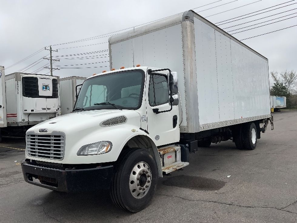 Medium Duty Box Truck-Light and Medium Duty Trucks-Freightliner-2019-M2-Plymouth-MI-237,479\n\t\tmiles-$ 40,750 - Image 3