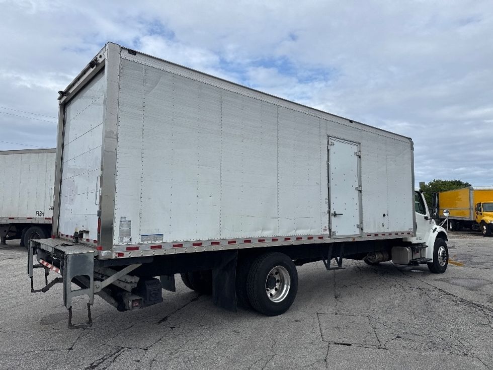 Medium Duty Box Truck-Light and Medium Duty Trucks-Freightliner-2019-M2-Pompano Beach-FL-137,678\n\t\tmiles-$ 63,250 - Image 13
