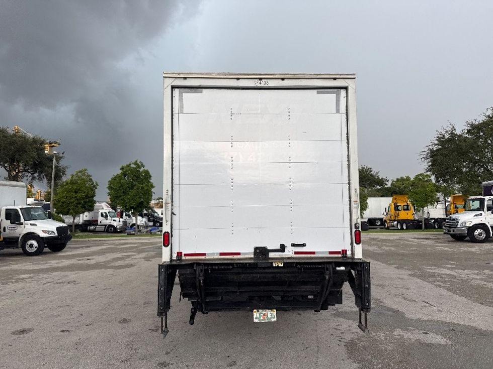 Medium Duty Box Truck-Light and Medium Duty Trucks-Freightliner-2019-M2-Pompano Beach-FL-190,214\n\t\tmiles-$ 39,750 - Image 7