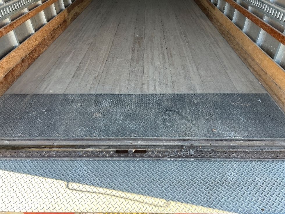 Medium Duty Box Truck-Light and Medium Duty Trucks-Freightliner-2019-M2-Poplar Bluff-MO-119,375\n\t\tmiles-$ 59,750 - Image 10