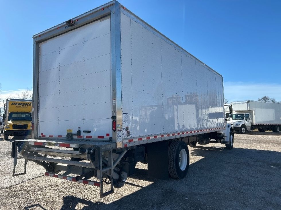 Medium Duty Box Truck-Light and Medium Duty Trucks-Freightliner-2019-M2-Poplar Bluff-MO-119,375\n\t\tmiles-$ 59,750 - Image 13