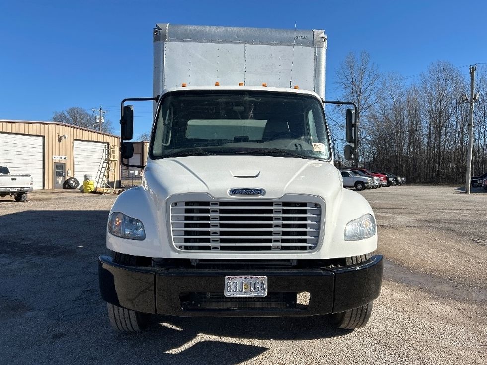 Medium Duty Box Truck-Light and Medium Duty Trucks-Freightliner-2019-M2-Poplar Bluff-MO-119,375\n\t\tmiles-$ 59,750 - Image 2