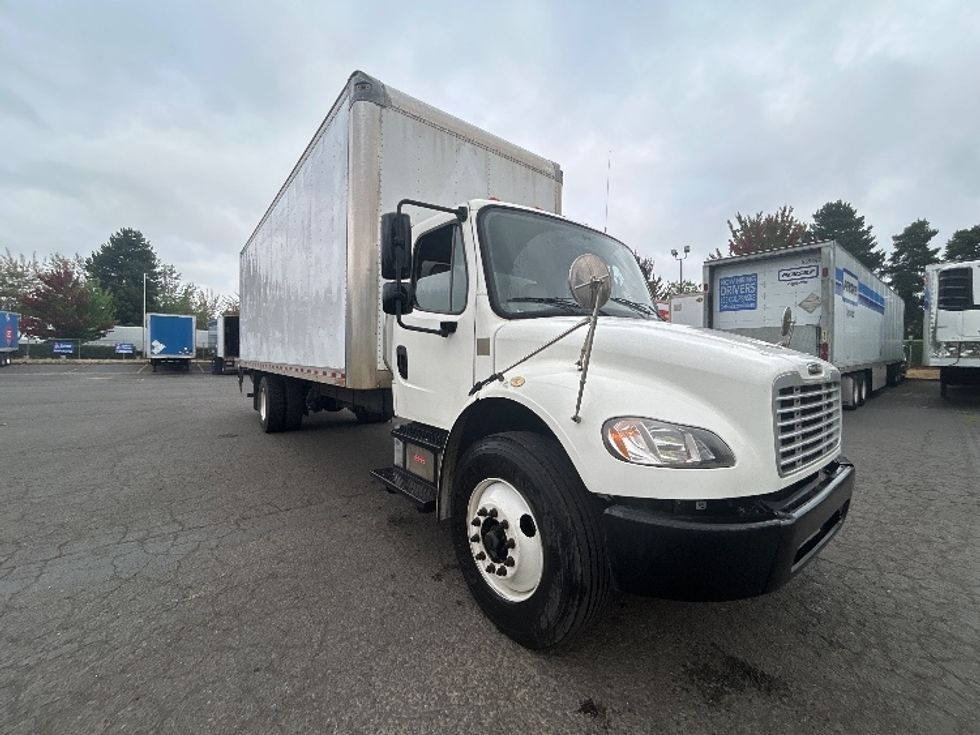 Medium Duty Box Truck-Light and Medium Duty Trucks-Freightliner-2019-M2-Portland-OR-143,188\n\t\tmiles-$ 60,000 - Image 1