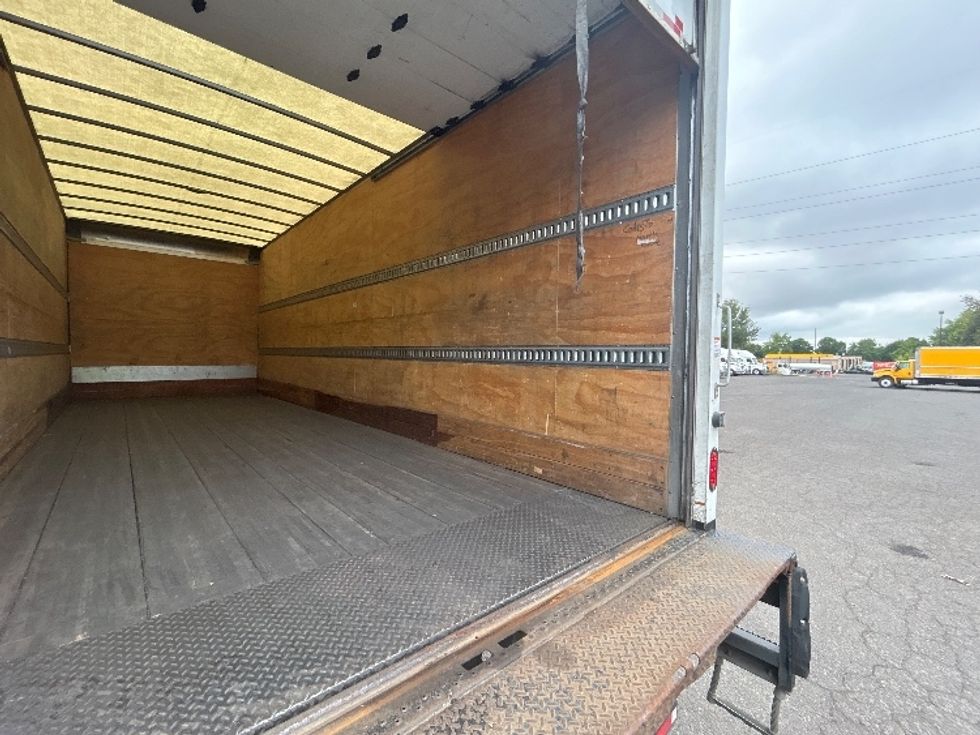 Medium Duty Box Truck-Light and Medium Duty Trucks-Freightliner-2019-M2-Portland-OR-143,188\n\t\tmiles-$ 60,000 - Image 12