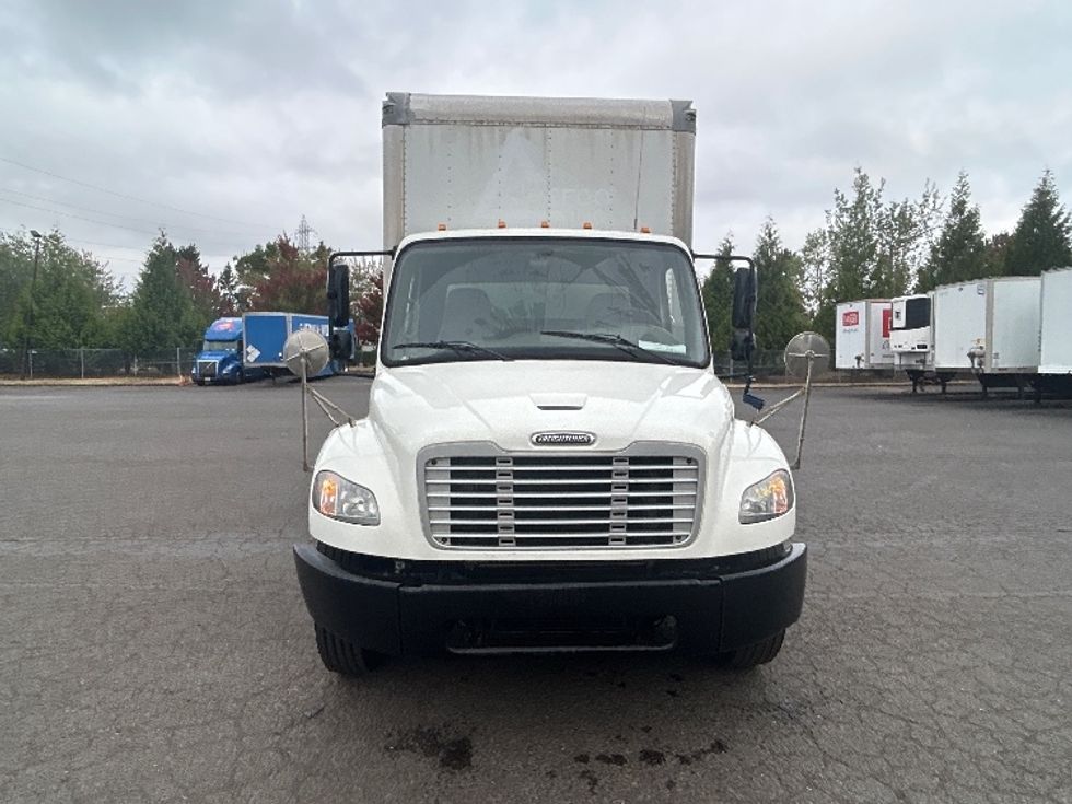 Medium Duty Box Truck-Light and Medium Duty Trucks-Freightliner-2019-M2-Portland-OR-143,188\n\t\tmiles-$ 60,000 - Image 2
