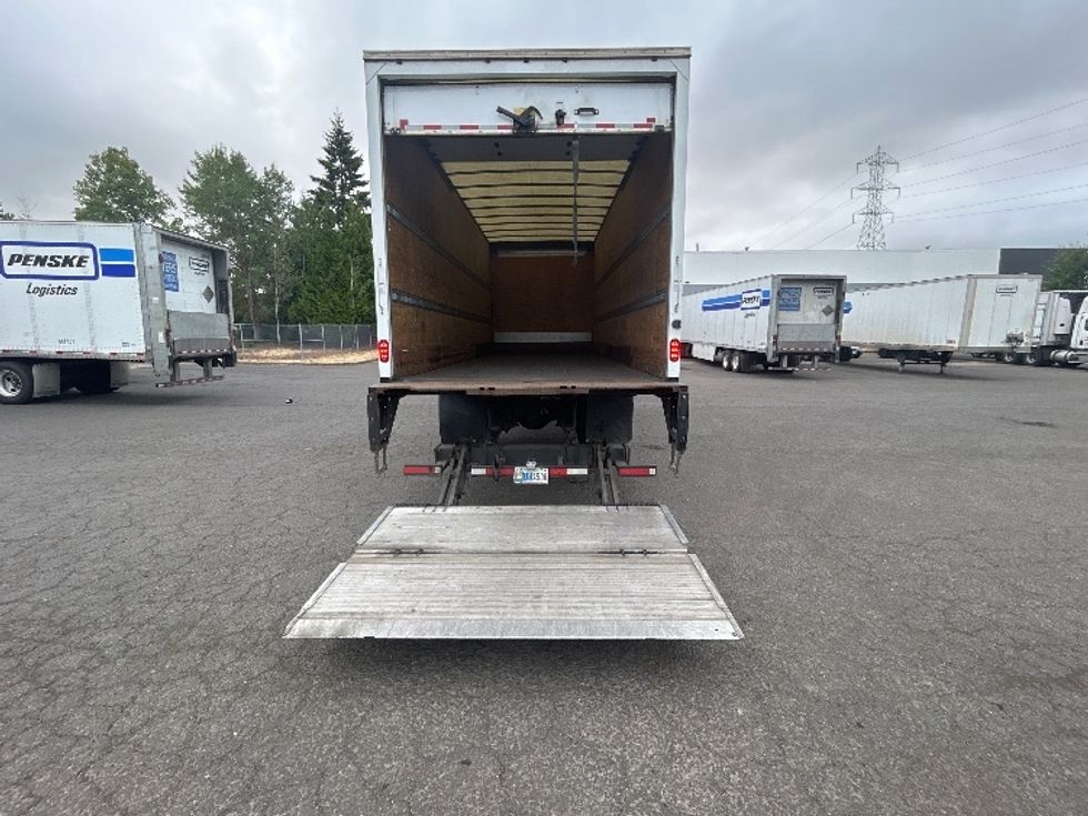 Medium Duty Box Truck-Light and Medium Duty Trucks-Freightliner-2019-M2-Portland-OR-143,188\n\t\tmiles-$ 60,000 - Image 9