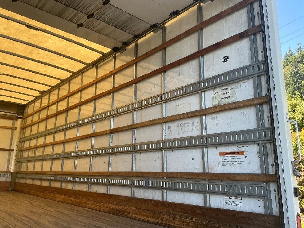 Medium Duty Box Truck-Light and Medium Duty Trucks-Freightliner-2019-M2-Portland-OR-144,587\n\t\tmiles-$ 58,000 - Image 12