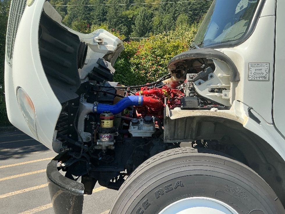 Medium Duty Box Truck-Light and Medium Duty Trucks-Freightliner-2019-M2-Portland-OR-144,587\n\t\tmiles-$ 58,000 - Image 24