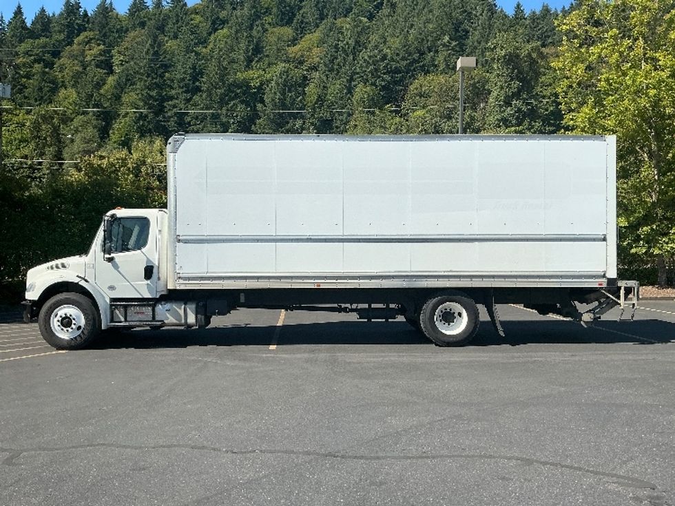Medium Duty Box Truck-Light and Medium Duty Trucks-Freightliner-2019-M2-Portland-OR-144,587\n\t\tmiles-$ 58,000 - Image 4