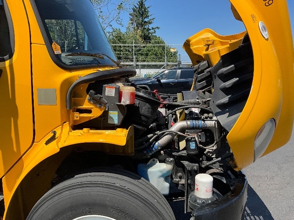 Medium Duty Box Truck-Light and Medium Duty Trucks-Freightliner-2019-M2-Portland-OR-154,016\n\t\tmiles-$ 51,000 - Image 23