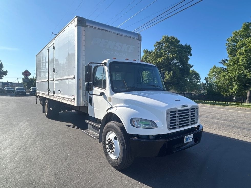 Medium Duty Box Truck-Light and Medium Duty Trucks-Freightliner-2019-M2-Portland-OR-205,824\n\t\tmiles-$ 48,250 - Image 1
