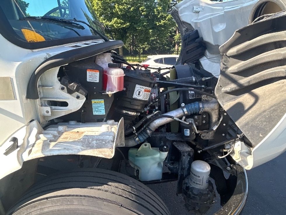 Medium Duty Box Truck-Light and Medium Duty Trucks-Freightliner-2019-M2-Portland-OR-205,824\n\t\tmiles-$ 48,250 - Image 20