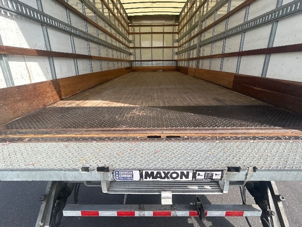 Medium Duty Box Truck-Light and Medium Duty Trucks-Freightliner-2019-M2-Portland-OR-207,169\n\t\tmiles-$ 48,000 - Image 10