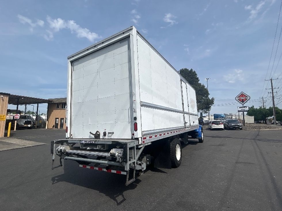 Medium Duty Box Truck-Light and Medium Duty Trucks-Freightliner-2019-M2-Portland-OR-207,169\n\t\tmiles-$ 48,000 - Image 13