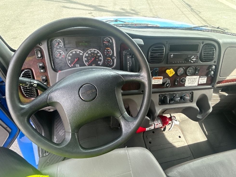 Medium Duty Box Truck-Light and Medium Duty Trucks-Freightliner-2019-M2-Portland-OR-207,169\n\t\tmiles-$ 48,000 - Image 18