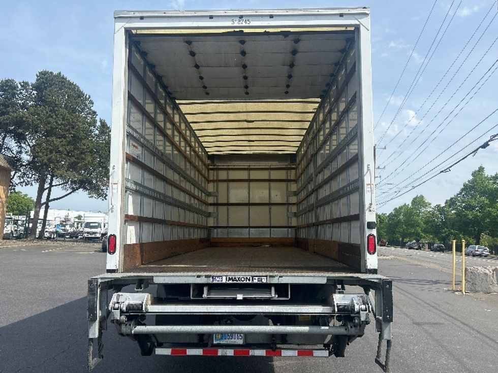 Medium Duty Box Truck-Light and Medium Duty Trucks-Freightliner-2019-M2-Portland-OR-207,169\n\t\tmiles-$ 48,000 - Image 8