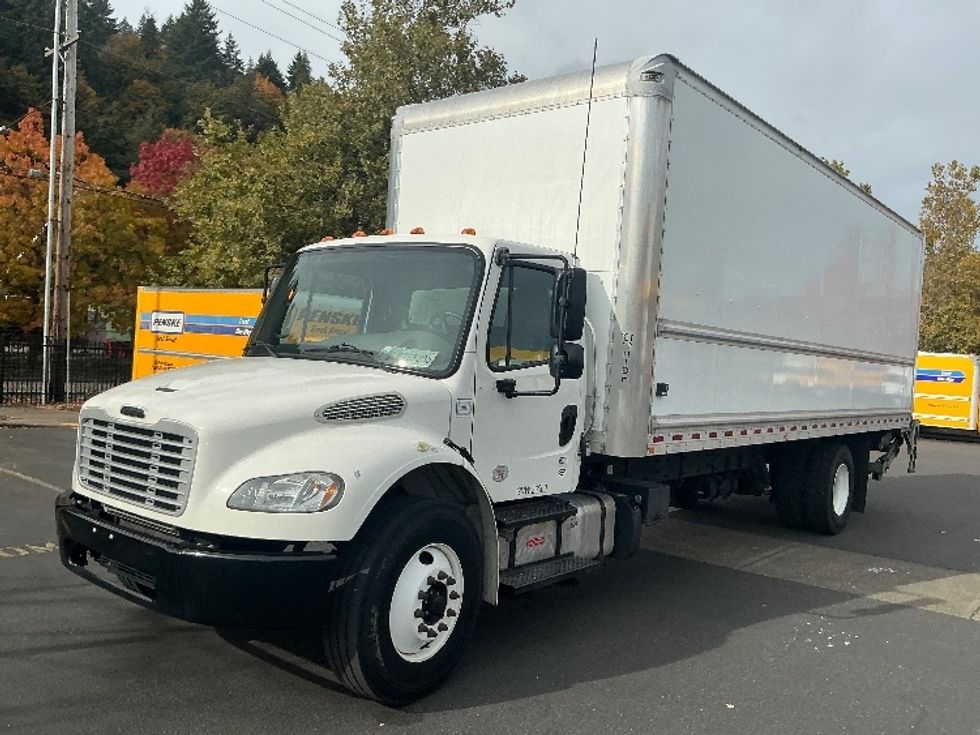 Medium Duty Box Truck-Light and Medium Duty Trucks-Freightliner-2019-M2-Portland-OR-29,633\n\t\tmiles-$ 67,750 - Image 3