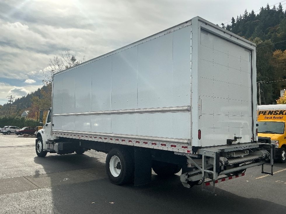 Medium Duty Box Truck-Light and Medium Duty Trucks-Freightliner-2019-M2-Portland-OR-29,633\n\t\tmiles-$ 67,750 - Image 6