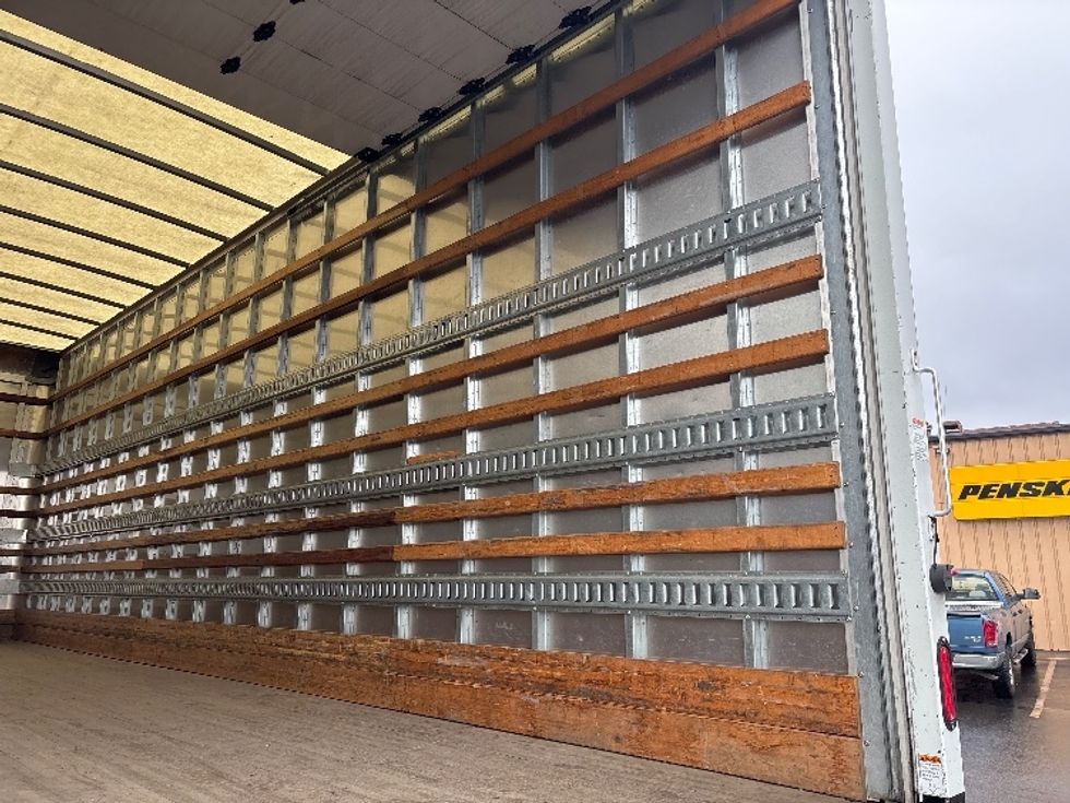 Medium Duty Box Truck-Light and Medium Duty Trucks-Freightliner-2019-M2-Portland-OR-47,213\n\t\tmiles-$ 66,750 - Image 12