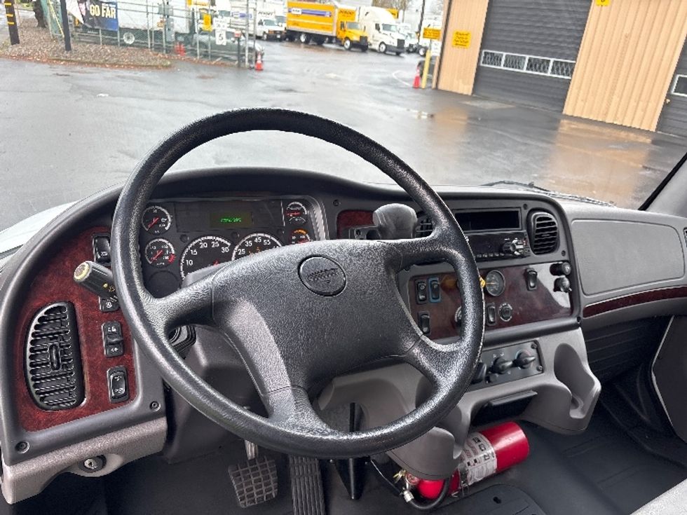 Medium Duty Box Truck-Light and Medium Duty Trucks-Freightliner-2019-M2-Portland-OR-47,213\n\t\tmiles-$ 66,750 - Image 17