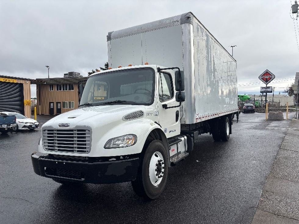 Medium Duty Box Truck-Light and Medium Duty Trucks-Freightliner-2019-M2-Portland-OR-47,213\n\t\tmiles-$ 66,750 - Image 3