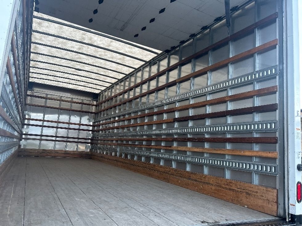 Medium Duty Box Truck-Light and Medium Duty Trucks-Freightliner-2019-M2-Portland-OR-50,356\n\t\tmiles-$ 66,000 - Image 12