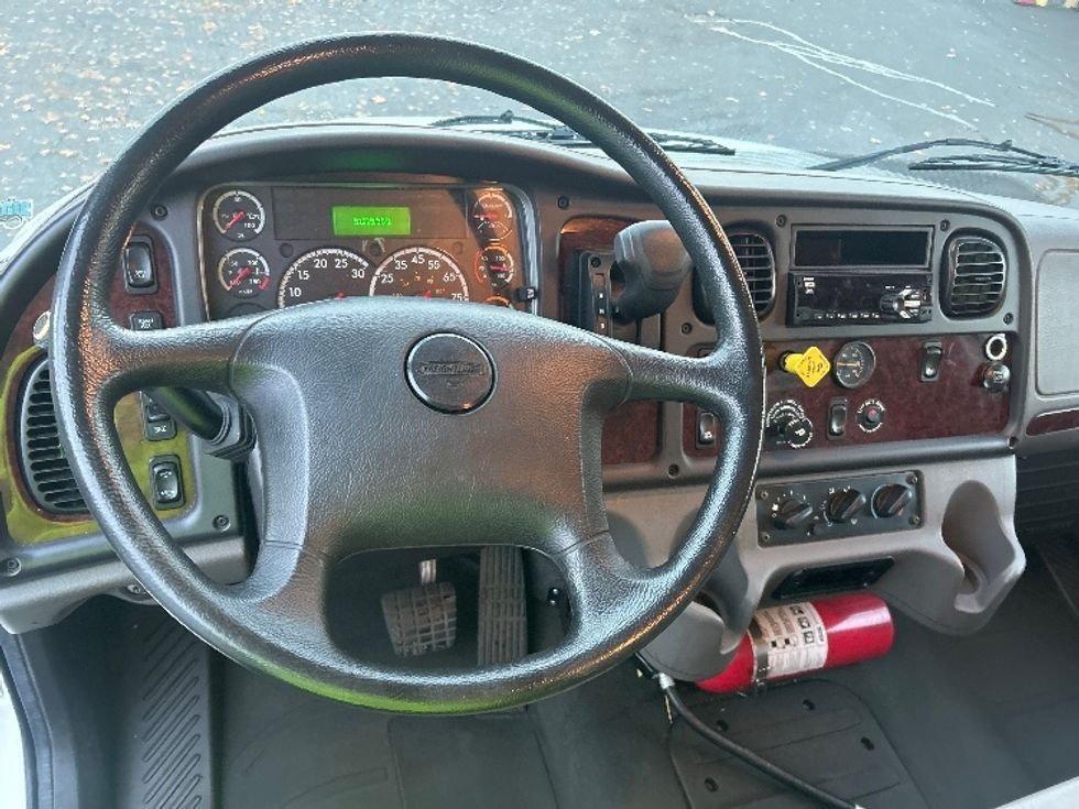 Medium Duty Box Truck-Light and Medium Duty Trucks-Freightliner-2019-M2-Portland-OR-50,356\n\t\tmiles-$ 66,000 - Image 18