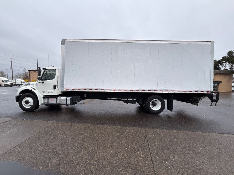 Medium Duty Box Truck-Light and Medium Duty Trucks-Freightliner-2019-M2-Portland-OR-57,222\n\t\tmiles-$ 65,750 - Image 4