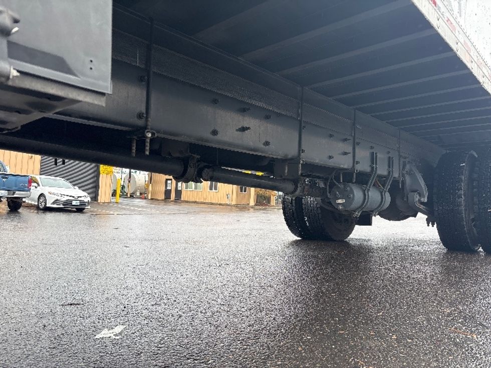 Medium Duty Box Truck-Light and Medium Duty Trucks-Freightliner-2019-M2-Portland-OR-57,222\n\t\tmiles-$ 65,750 - Image 5