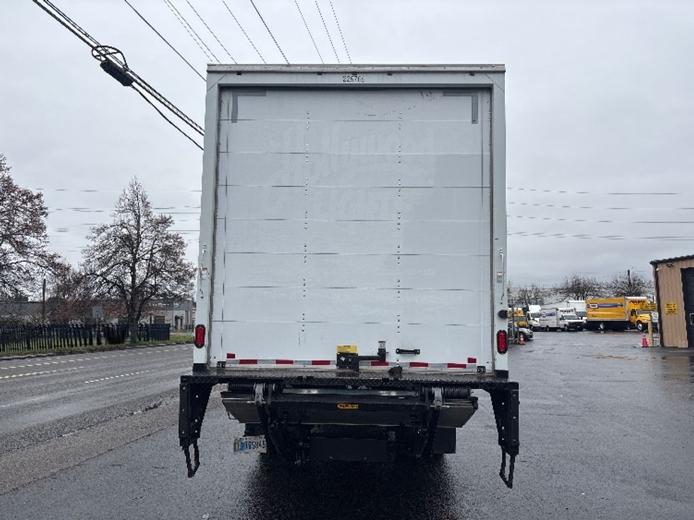 Medium Duty Box Truck-Light and Medium Duty Trucks-Freightliner-2019-M2-Portland-OR-57,222\n\t\tmiles-$ 65,750 - Image 7
