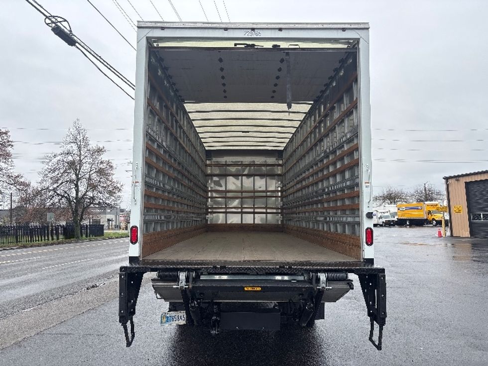 Medium Duty Box Truck-Light and Medium Duty Trucks-Freightliner-2019-M2-Portland-OR-57,222\n\t\tmiles-$ 65,750 - Image 8