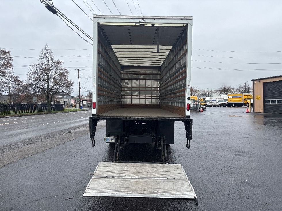 Medium Duty Box Truck-Light and Medium Duty Trucks-Freightliner-2019-M2-Portland-OR-57,222\n\t\tmiles-$ 65,750 - Image 9
